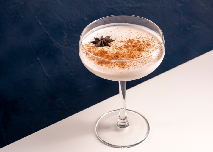 Eggnog_Cocktail