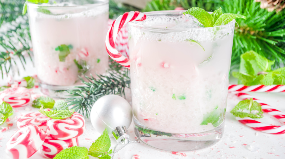 Kerstcocktail-Candy-Cane-Mojito