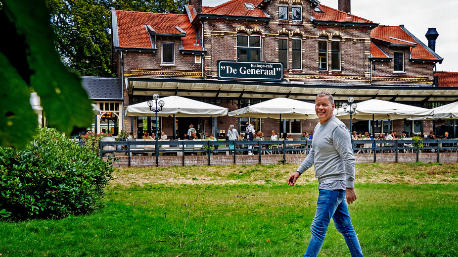 5 - Portret Lodewijk Keulen - Het Horeca Kantoor