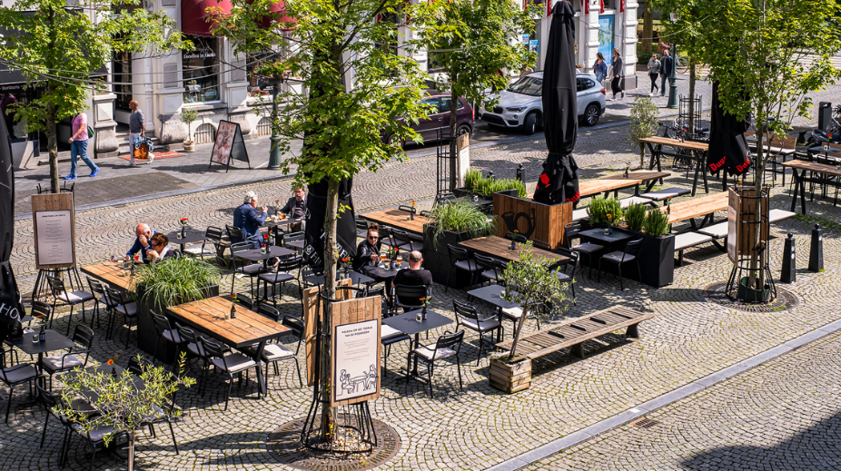 Terras-poshoorn-Maastricht